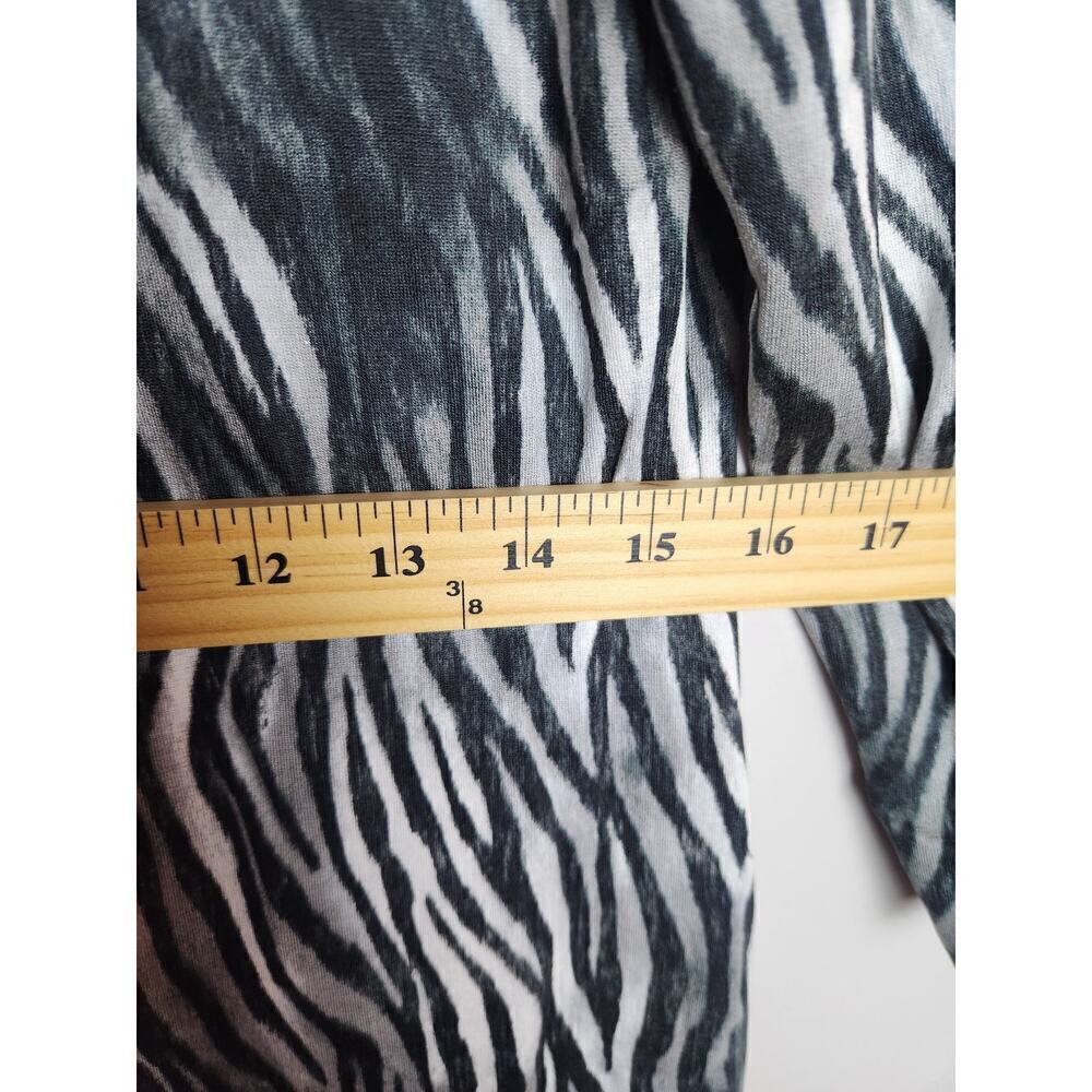 Tommy Bahama Darcy Zesty Zebra Dress Storm Gray Sz M UPF 30 Resort Cruise travel - Picture 12 of 13